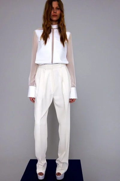 Look 2
